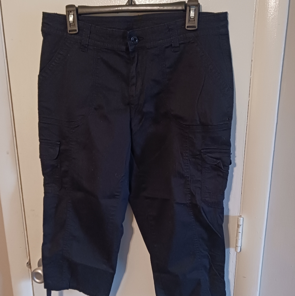 Faded Glory Black Capri Pants Sz 14